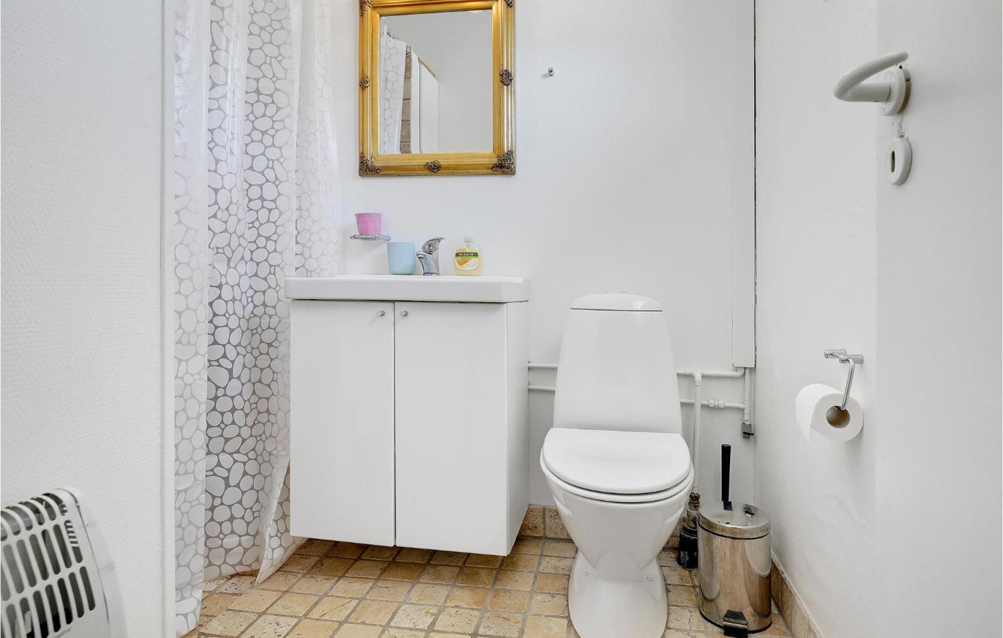 Beautiful Apartment In Neksø Εξωτερικό φωτογραφία