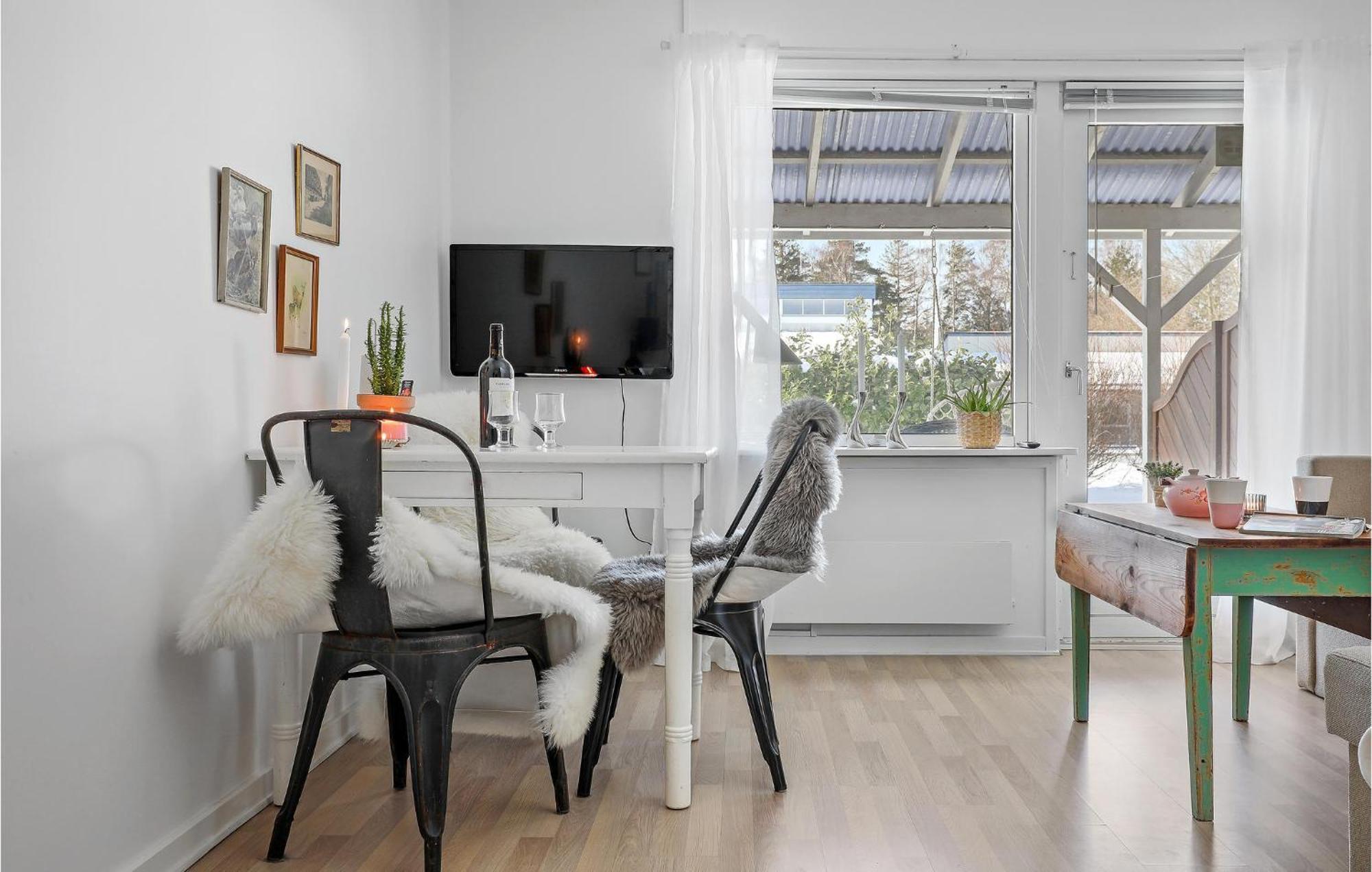 Beautiful Apartment In Neksø Εξωτερικό φωτογραφία